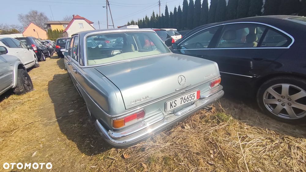Mercedes-Benz W111 - 7