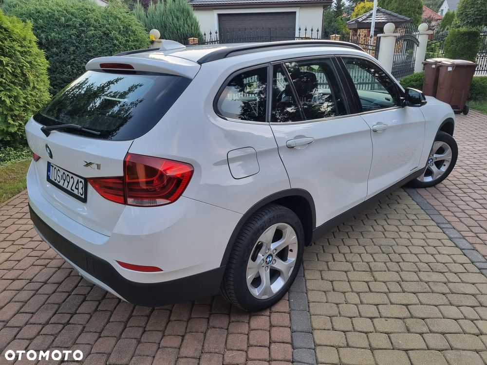 BMW X1 xDrive18d xLine - 4