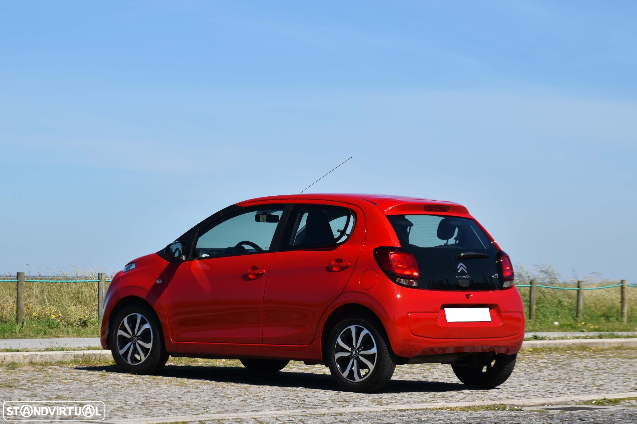 Citroën C1 1.0 VTi Origins - 4