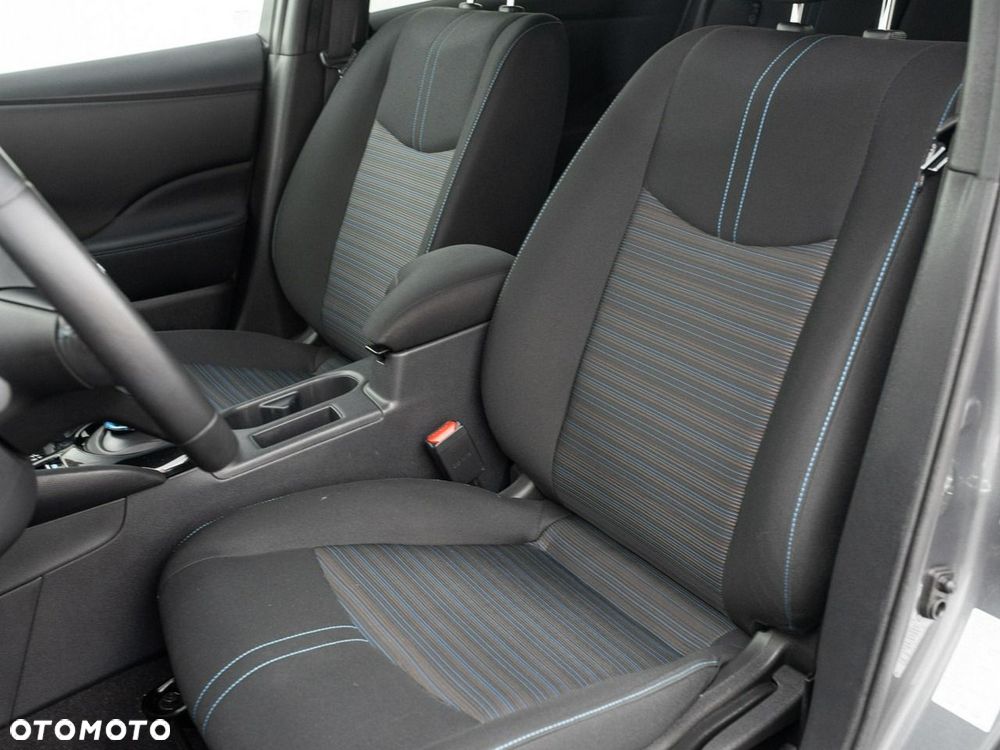 Nissan Leaf - 11