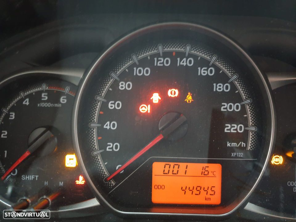 Toyota Yaris de 2015 - 6