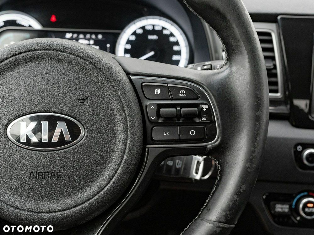 Kia Niro - 18