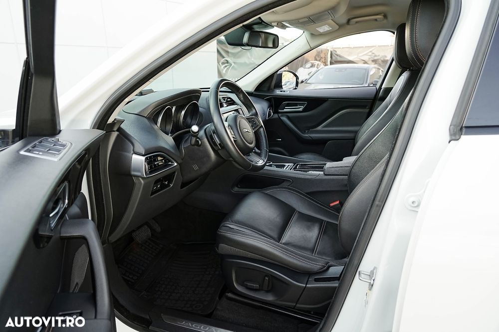 Jaguar F-Pace 20d AWD Aut. Prestige - 9