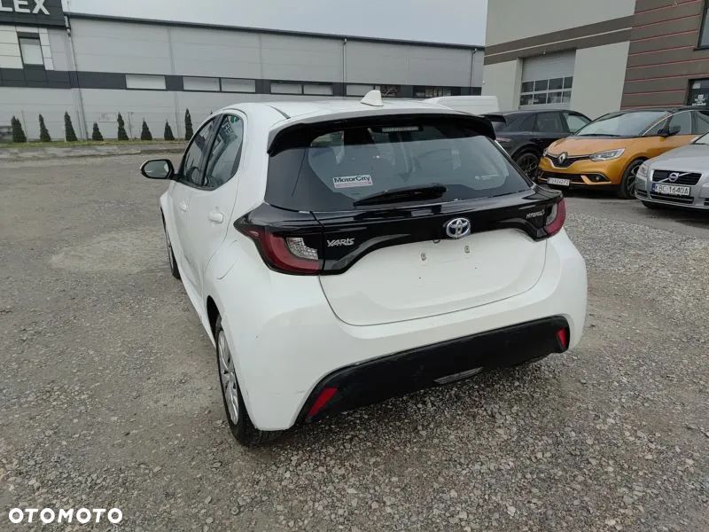 Toyota Yaris Hybrid 1.5 Active - 11