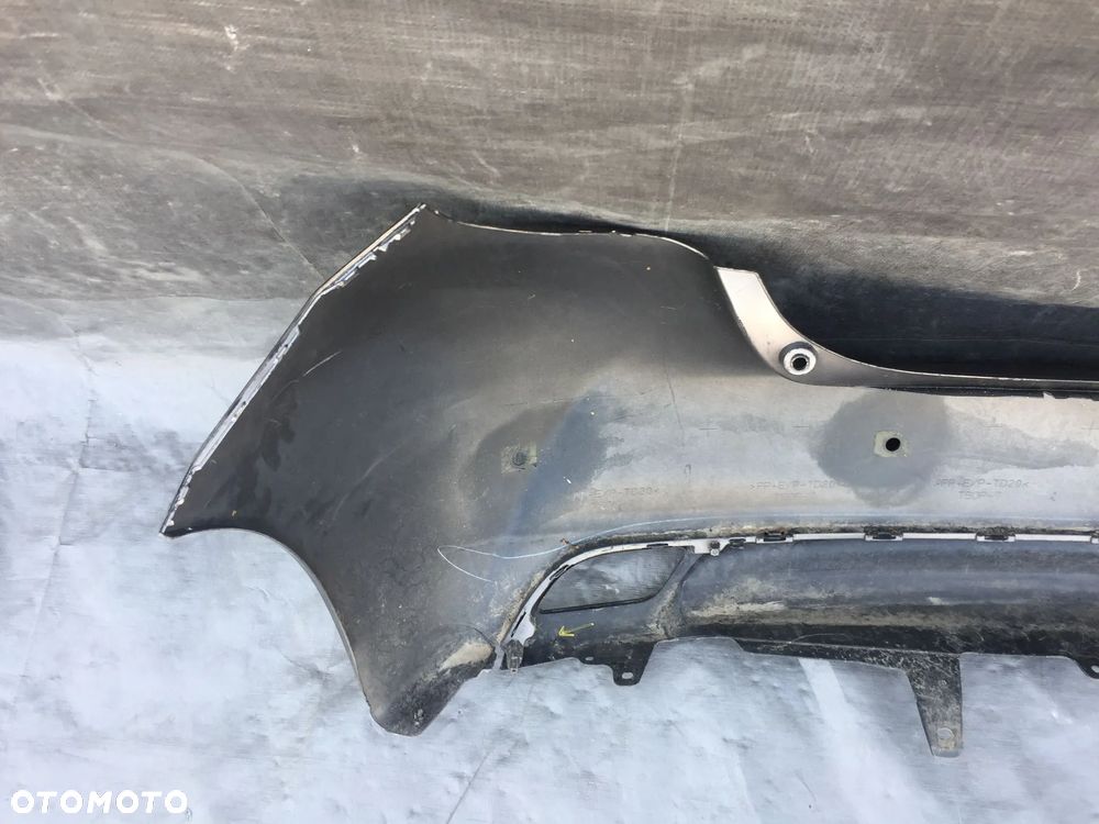 TOYOTA YARIS III LIFT 2014-2017 ZDERZAK TYLNY TYŁ - 8