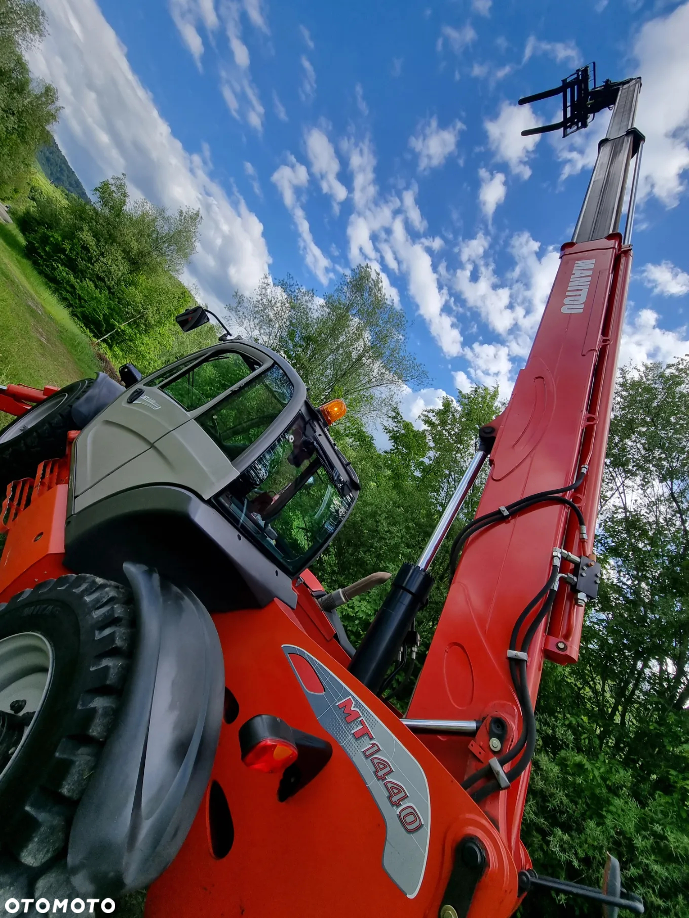 Manitou Ładowarka teleskopowa MT1440 JakNowa 2015r z Norwegii niski przebieg 3100 mtg Oryginał 14 metrów PERKINS SILNIK - 24