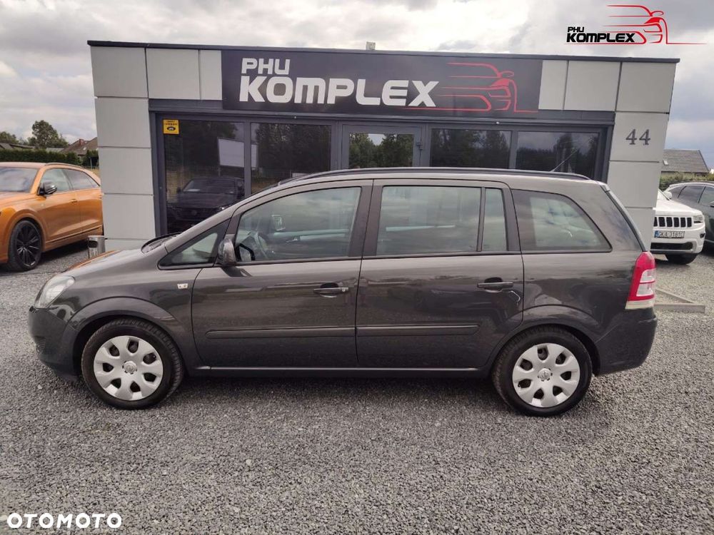 Opel Zafira - 8