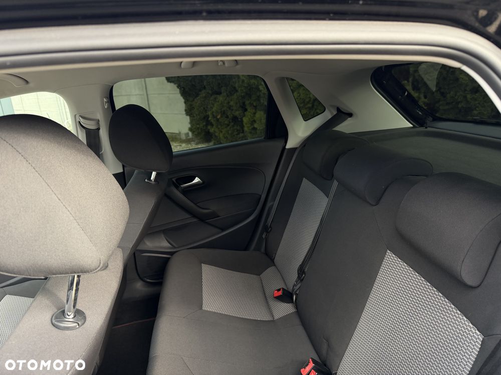 Volkswagen Polo - 18
