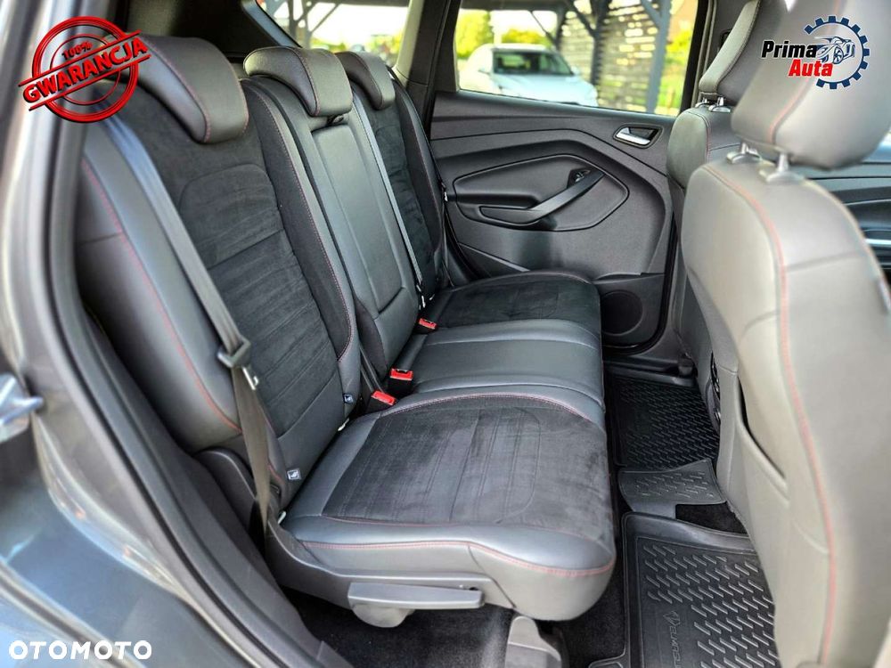 Ford Kuga 1.5 EcoBoost 2x4 ST-Line - 29