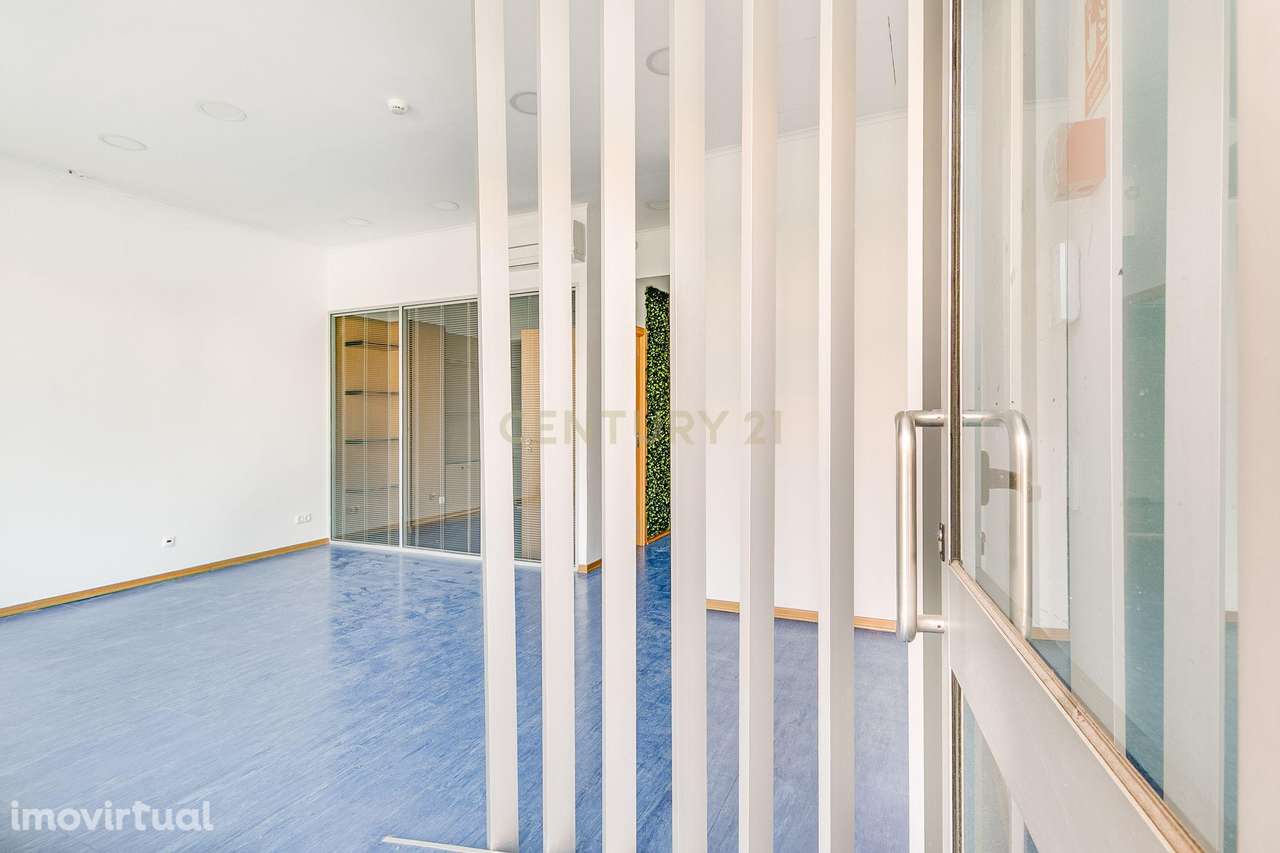 Oportunidade Única na Av. Al. Gago Coutinho - Grande imagem: 3/35