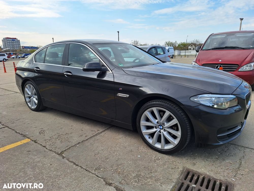 BMW Seria 5 520d Aut. - 9