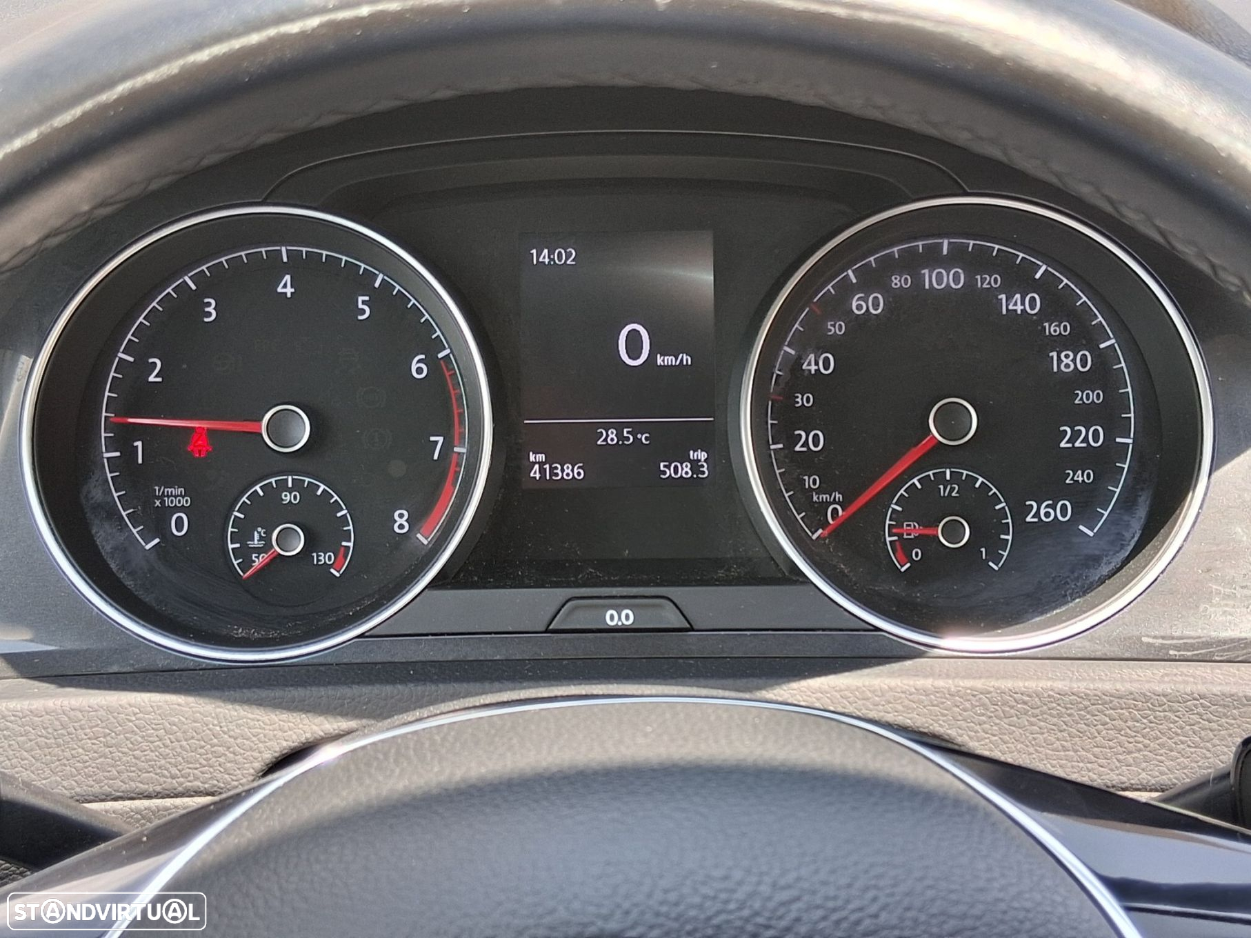 VW Golf 1.0 TSI Trendline Pack - 9