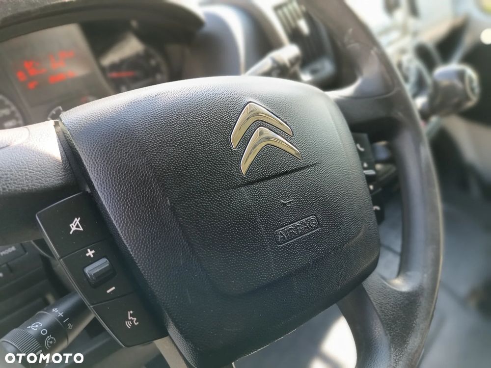 Citroën Jumper L2H1 2.2 diesel 150 kM manual 2015 rok ZAREJESTROWANY, WEBASTO, BEZWYPADKOWY, ORGINALNY PRZEBIEG, ZADBANY!!! - 29