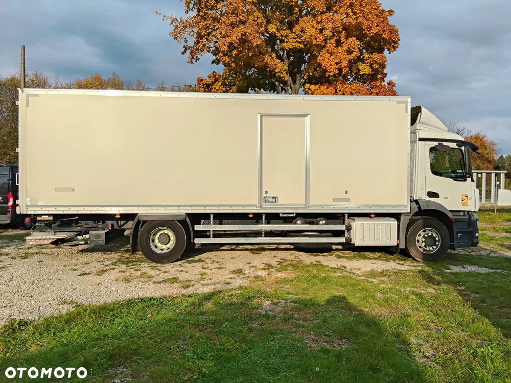 Mercedes-Benz Antos - 7