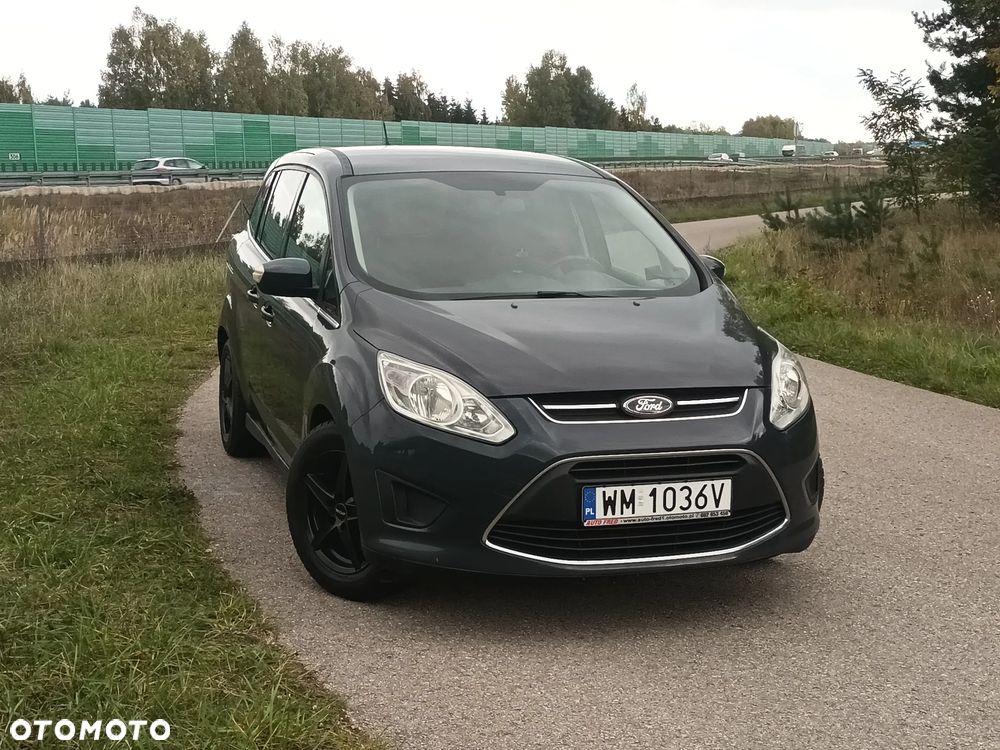 Ford Grand C-MAX - 9
