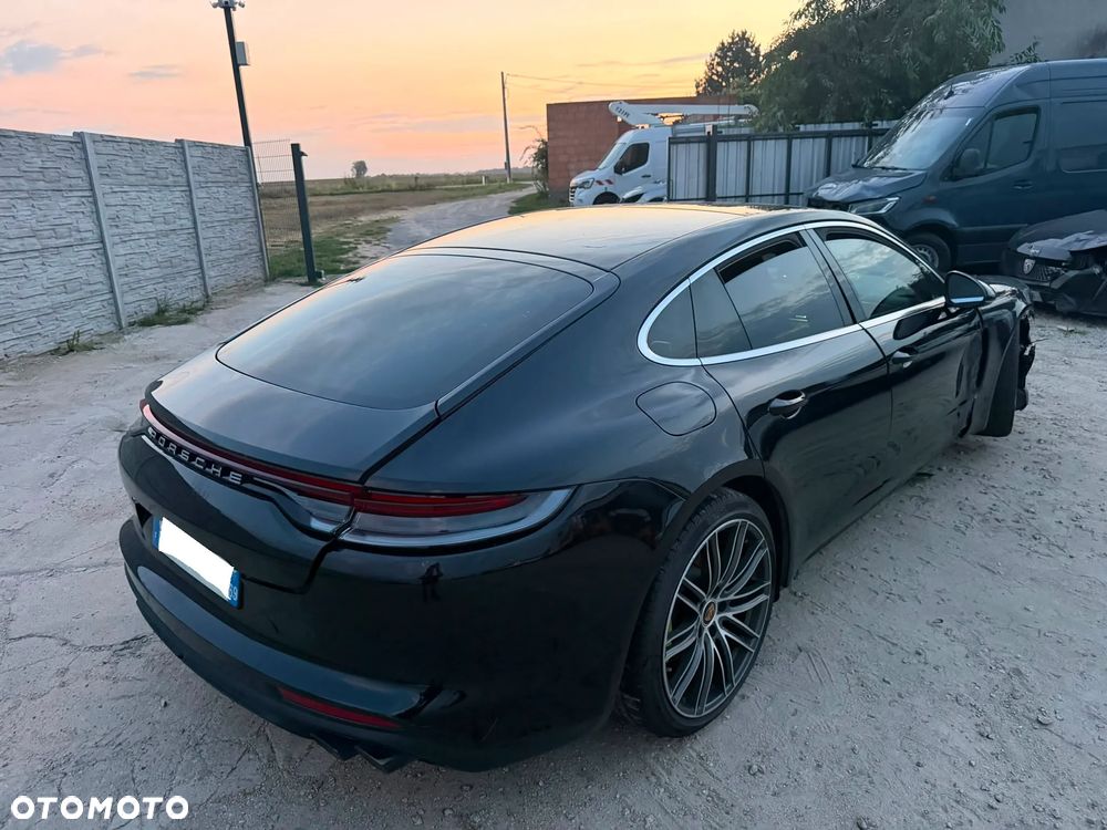 Porsche Panamera 4S E-Hybrid - 38
