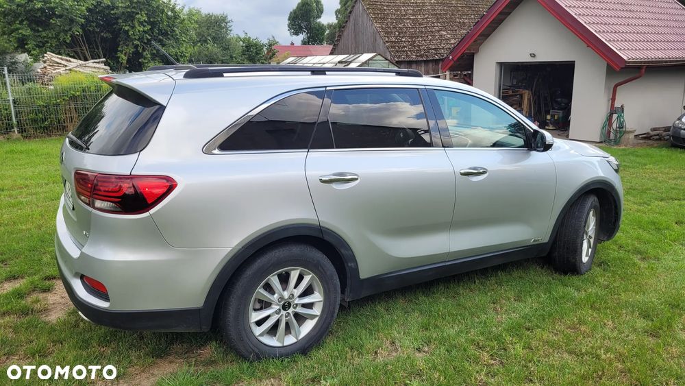Kia Sorento - 4