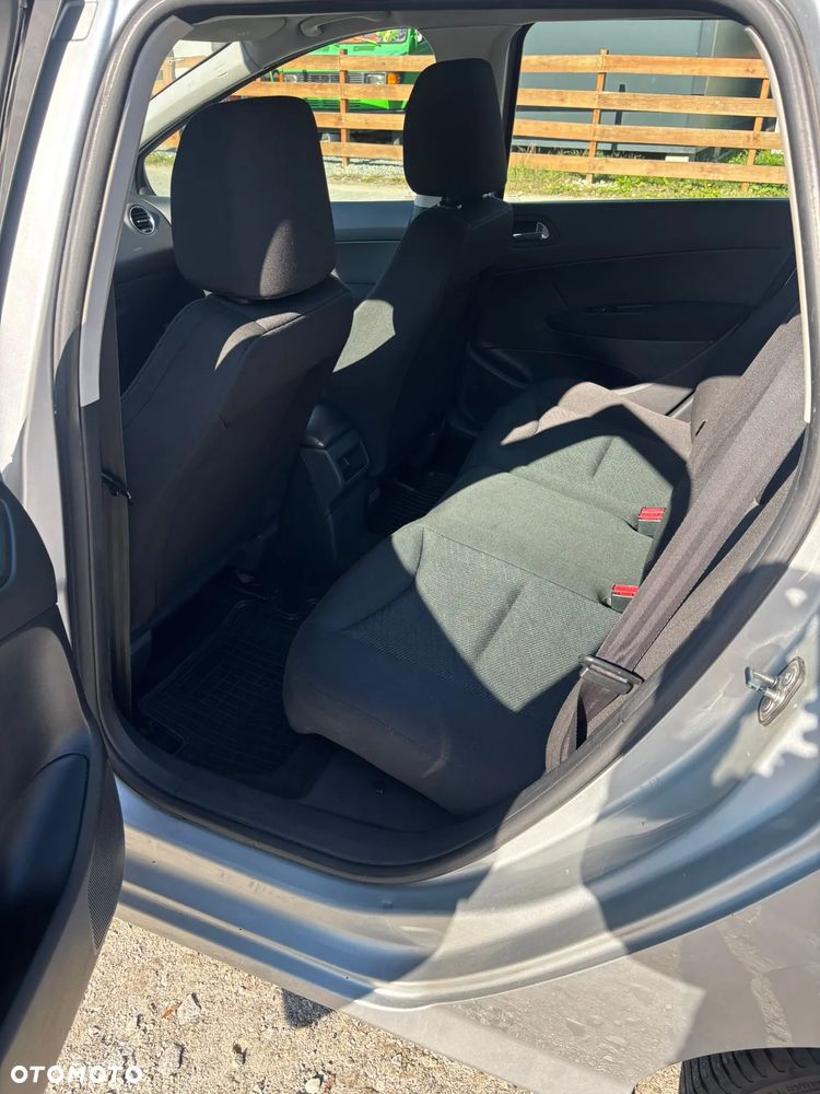 Peugeot 308 HDi FAP 110 Business Line Niveau 1 - 12