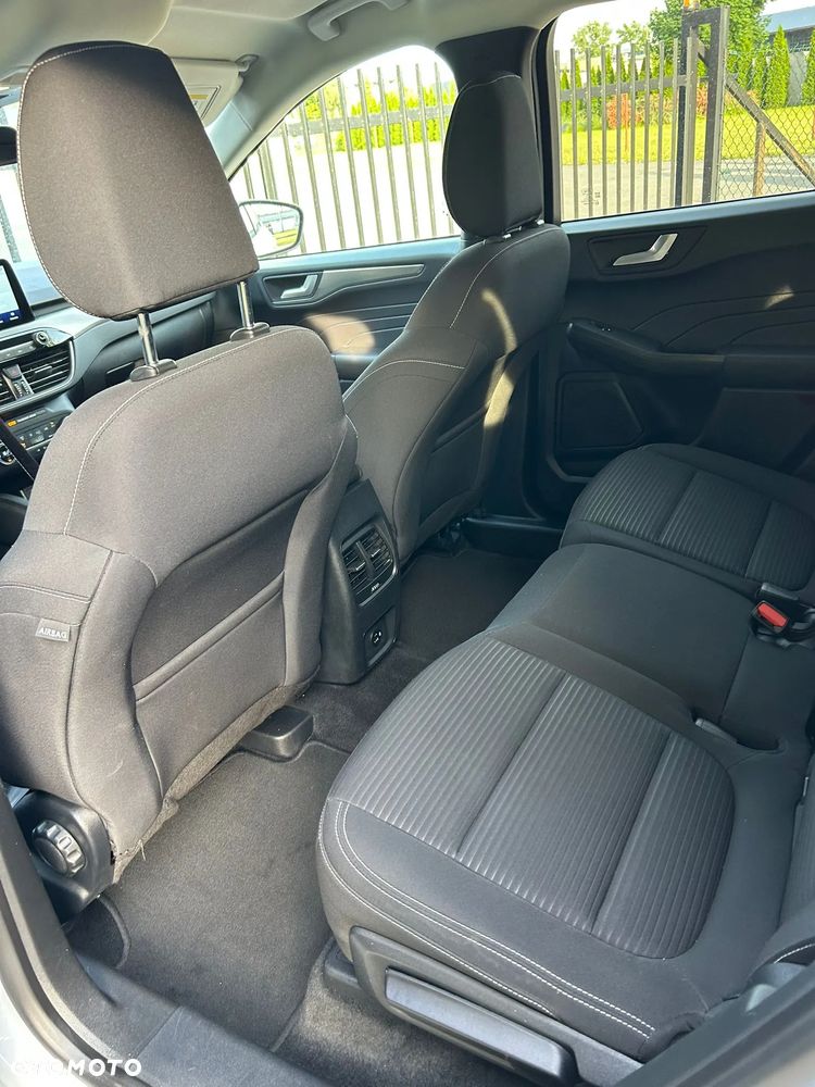 Ford Kuga 2.5 Duratec FHEV ST-LINE - 30