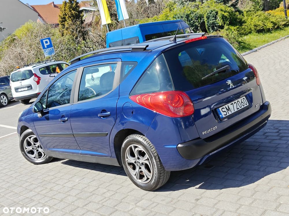 Peugeot 207 90 HDi FAP (Blue Lion) Sport - 3