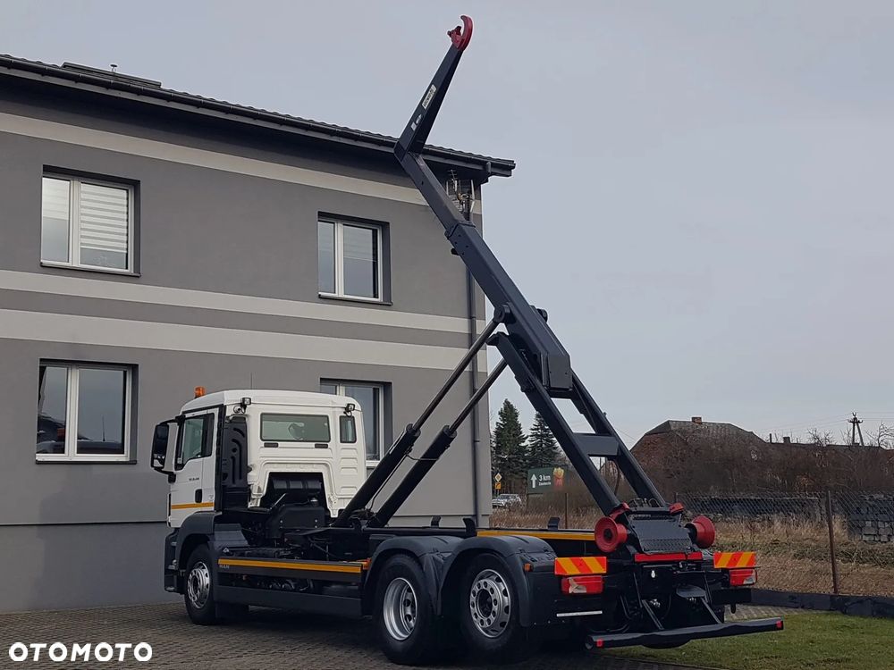 MAN TGS 26.420 E6 HAKOWIEC HS20 6x2 3-OSIE - 3