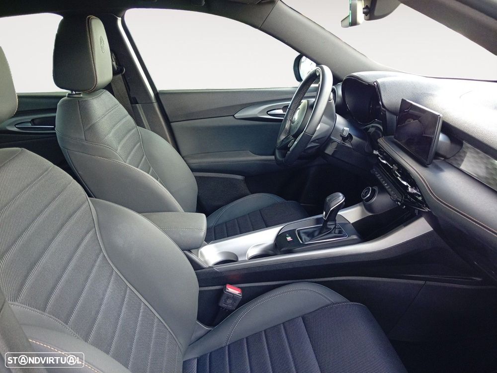 Alfa Romeo Tonale 1.5 Hybrid Ti - 15