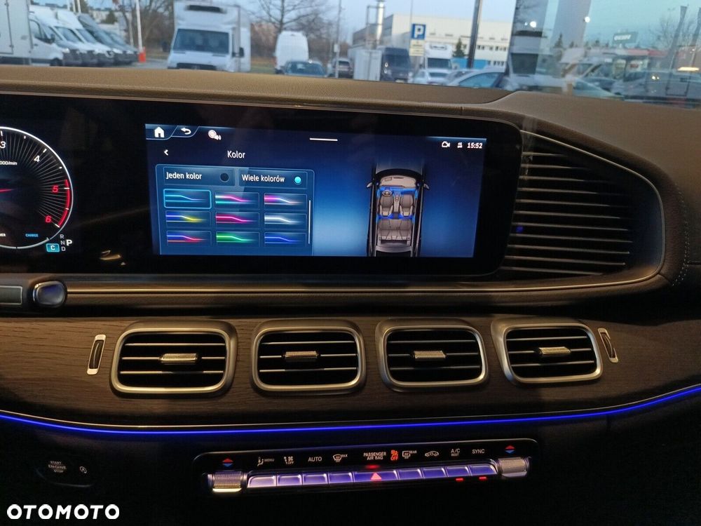 Mercedes-Benz GLE - 28