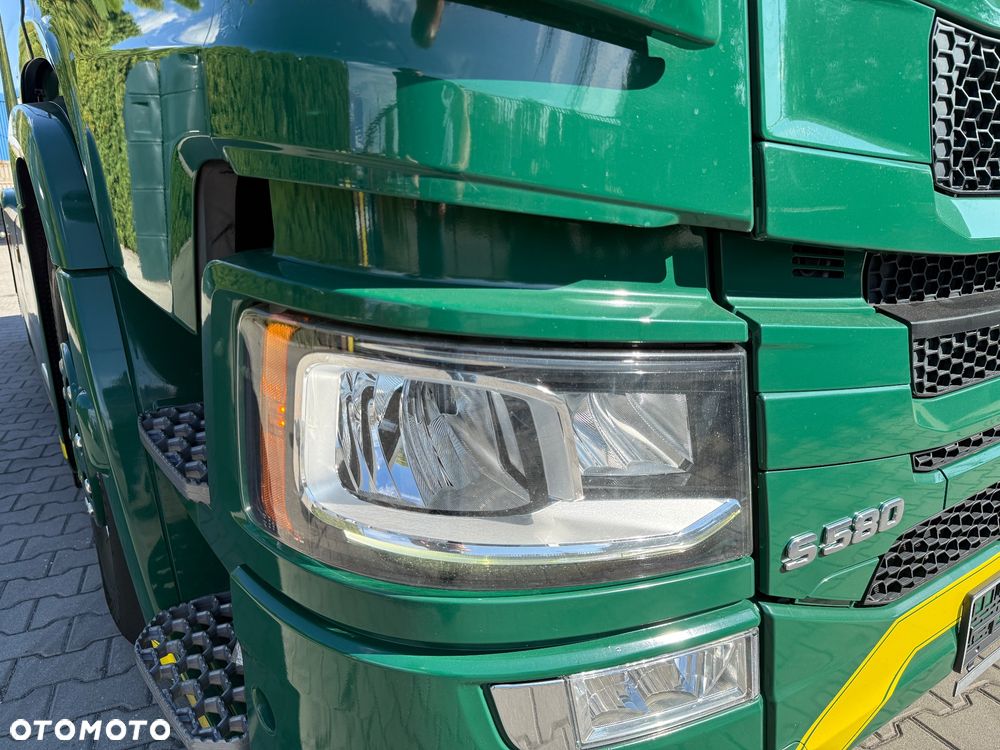 Scania - 18