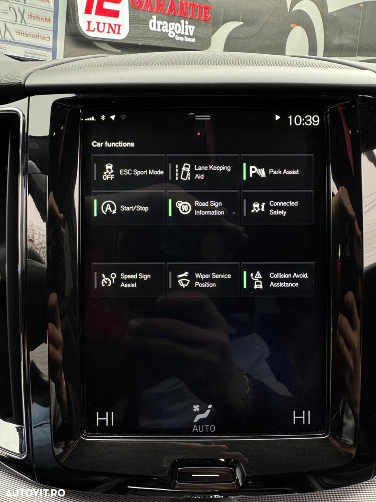 Volvo XC 60 D5 AWD Geartronic RDesign - 33