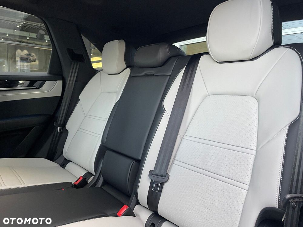 Porsche Cayenne - 19
