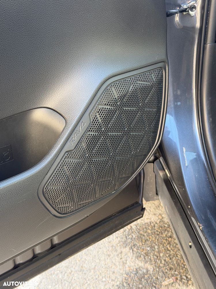 Toyota RAV4 2.5 VVT-iE 4x4 Luxury - 18