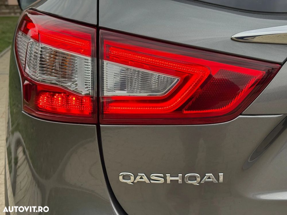 Nissan Qashqai 1.6 DCI Start/Stop N-Connecta - 29