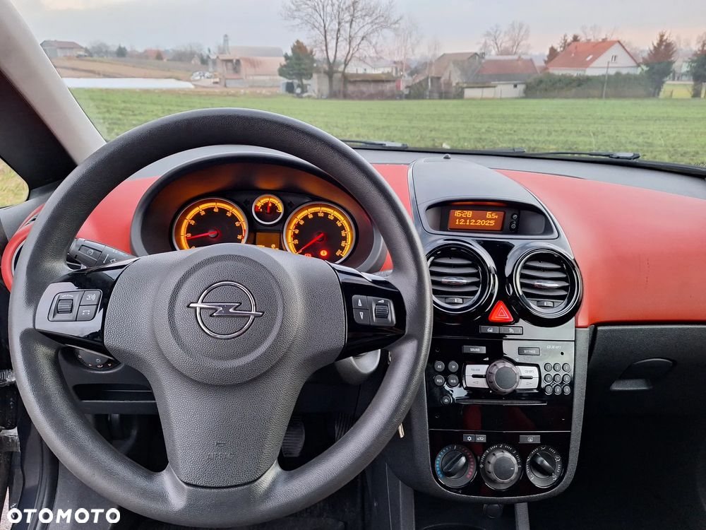 Opel Corsa - 12