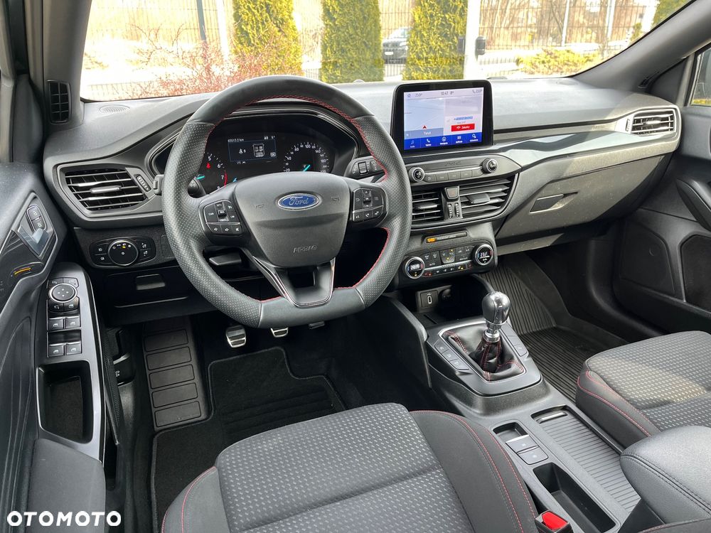 Ford Focus 1.5 EcoBoost STart-Stopp-System ST-LINE - 22