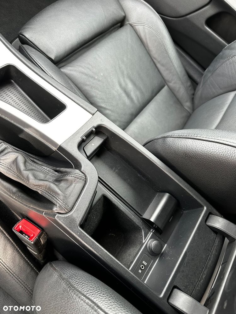 BMW Seria 3 320i M Sport Edition - 31