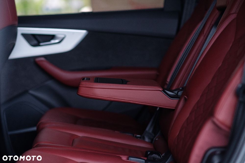 Audi SQ7 - 24