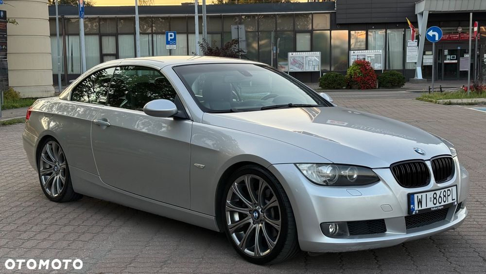 BMW Seria 3 325i Cabrio - 7