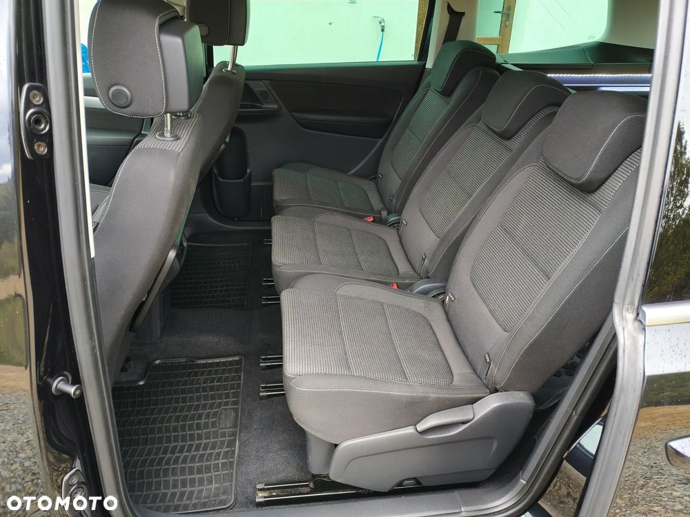 Volkswagen Sharan - 10