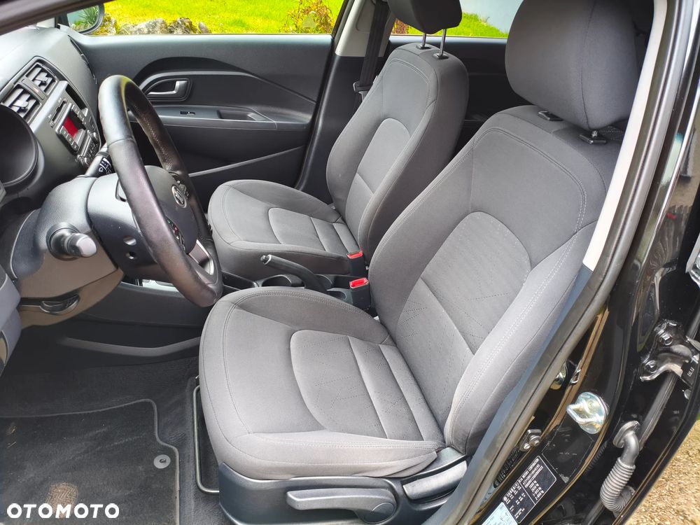 Kia Rio - 5