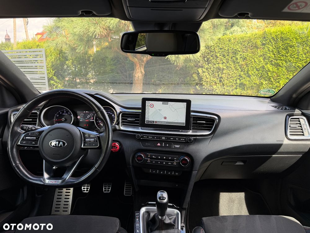 Kia ProCeed 1.6 T-GDI GT - 16