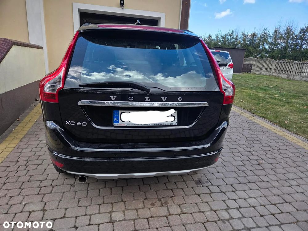 Volvo XC 60 D3 Momentum - 4