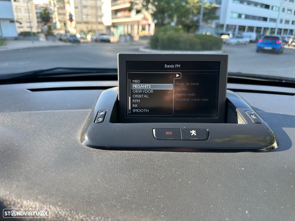 Peugeot 5008 1.6 E-HDi 7L Allure 2-Tronic - 34