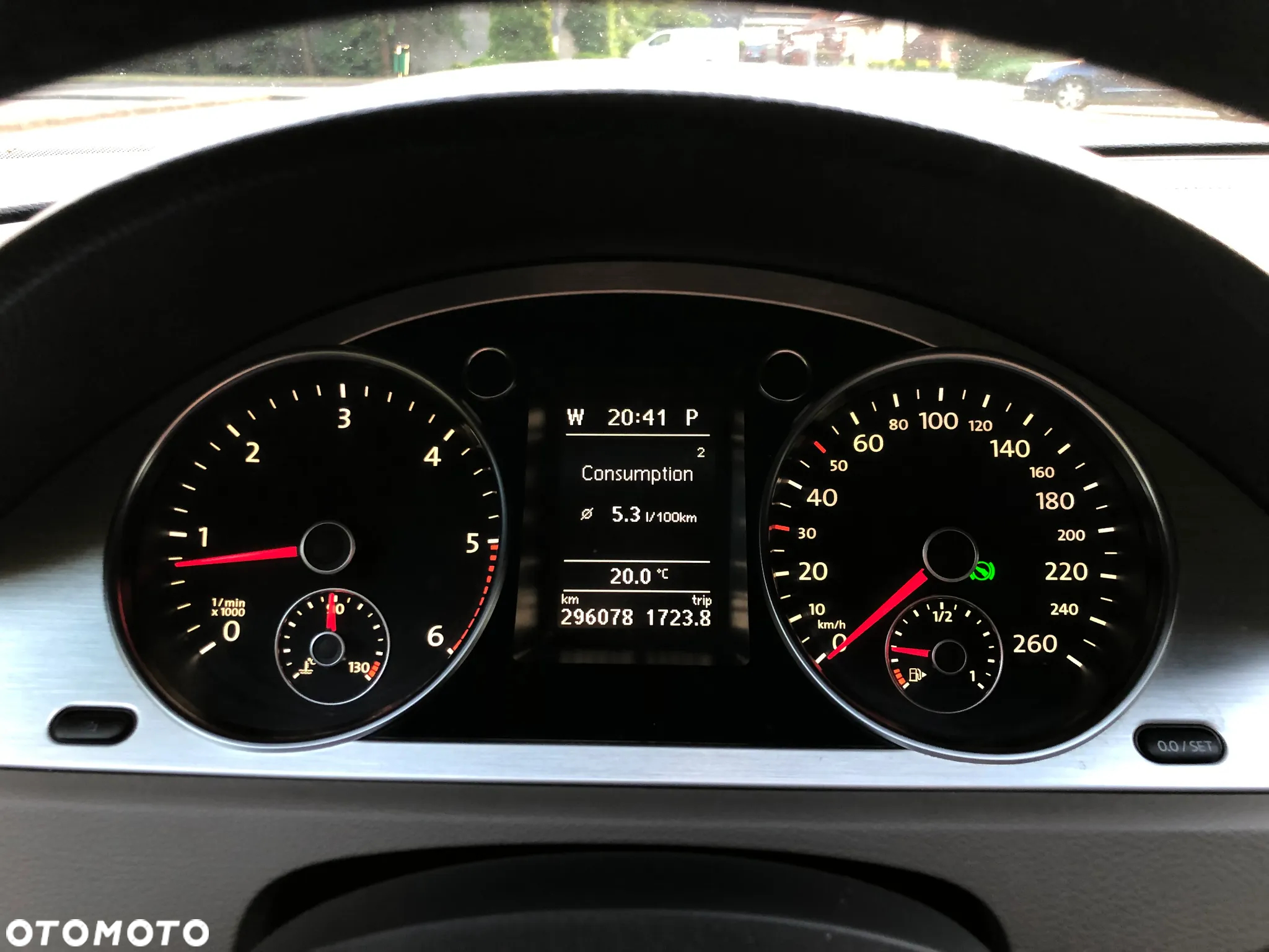Volkswagen Passat Variant 2.0 TDI DPF DSG Highline - 20