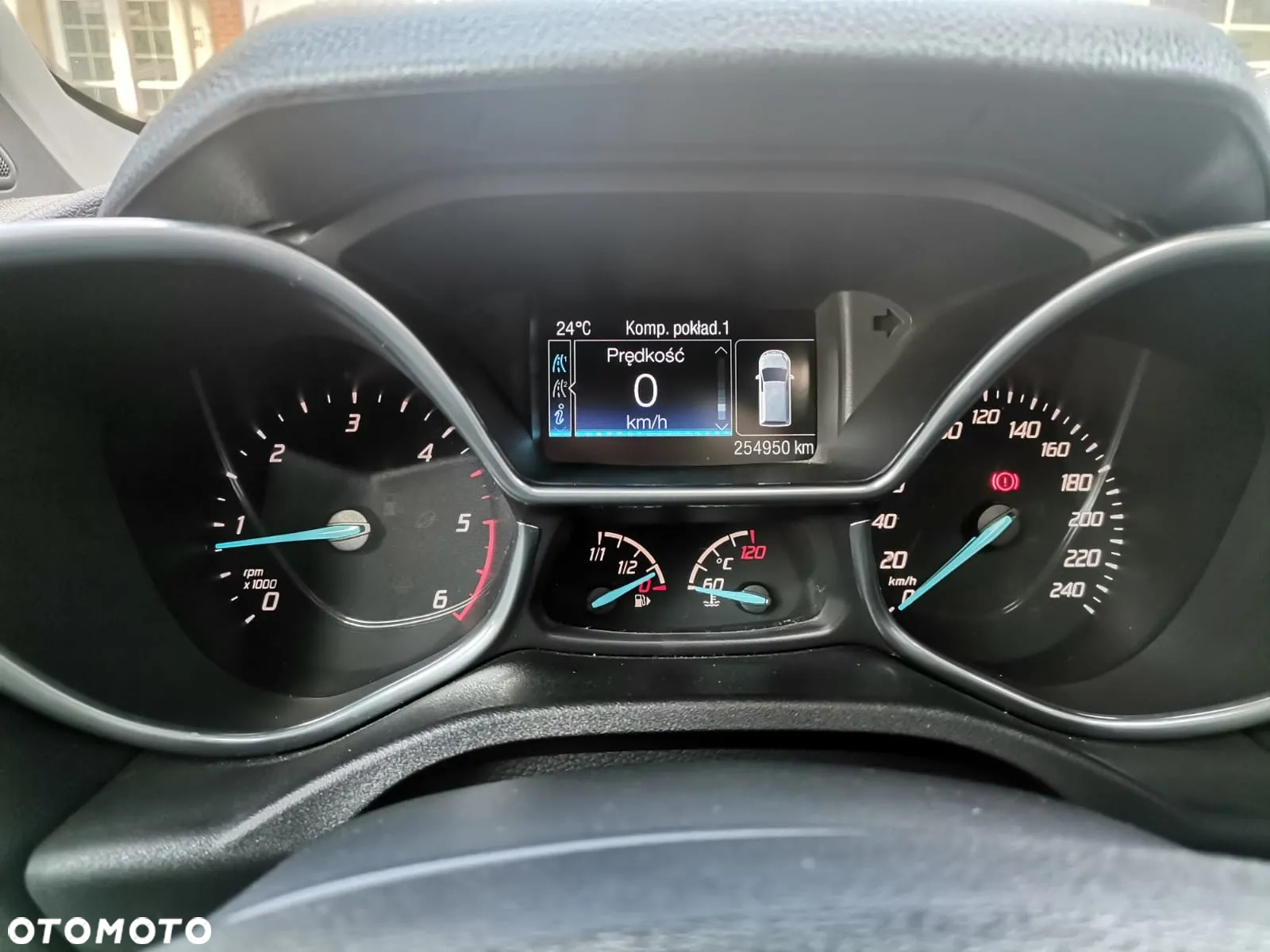 Ford Tourneo Connect 1.5 TDCi Titanium - 21