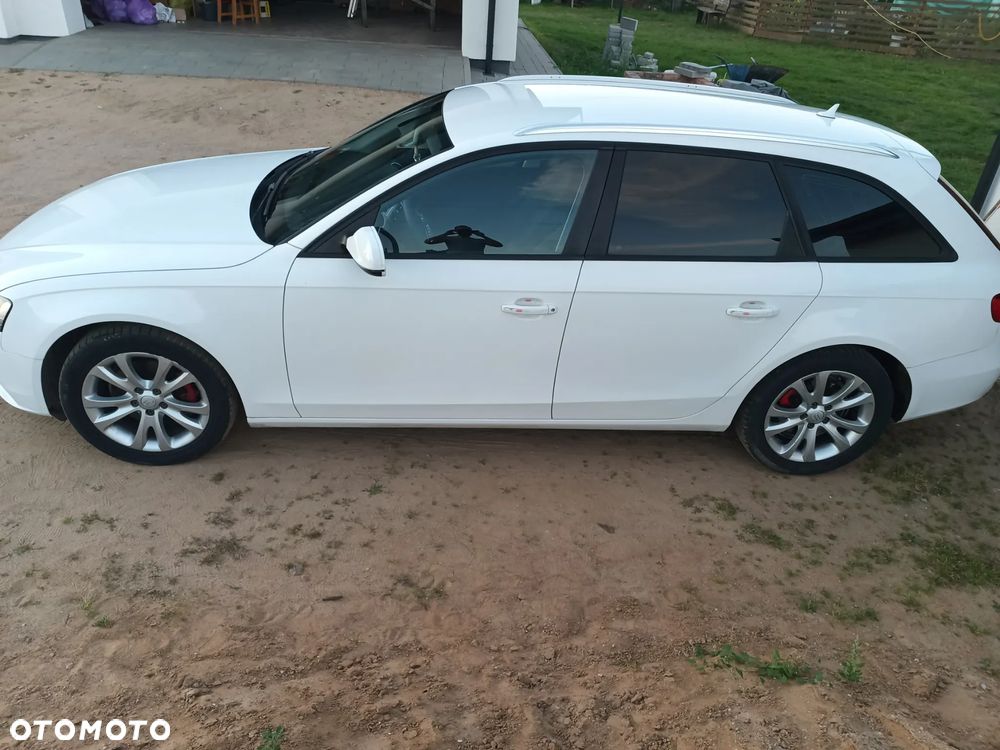 Audi A4 Avant - 1