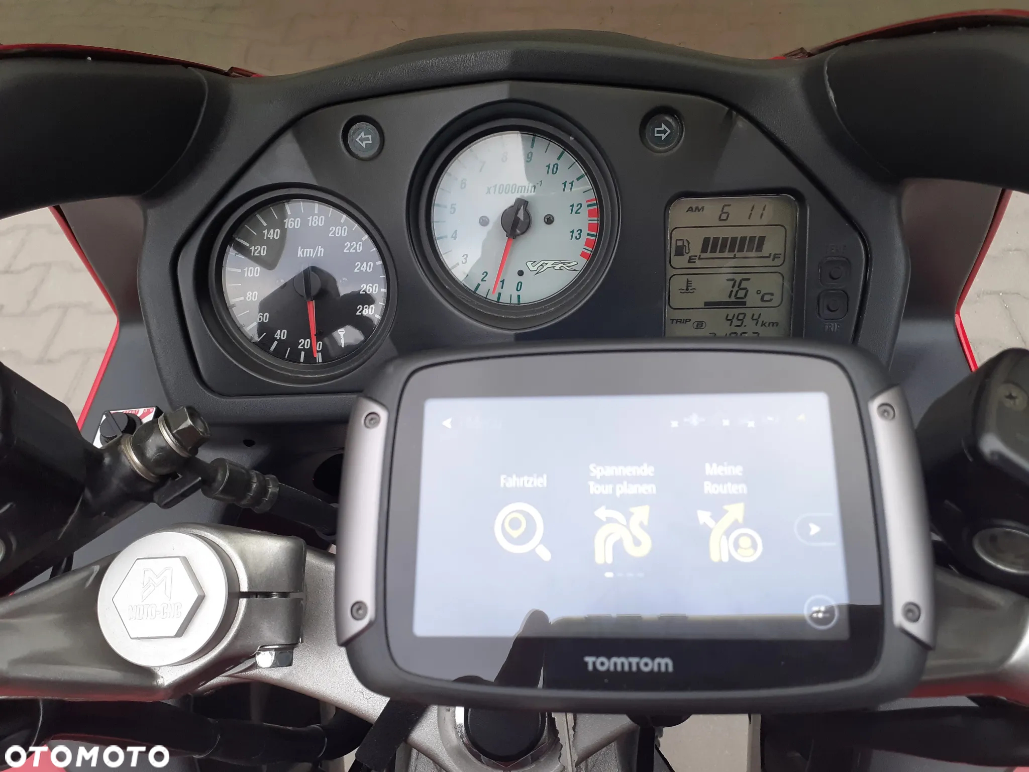 Honda VFR - 11