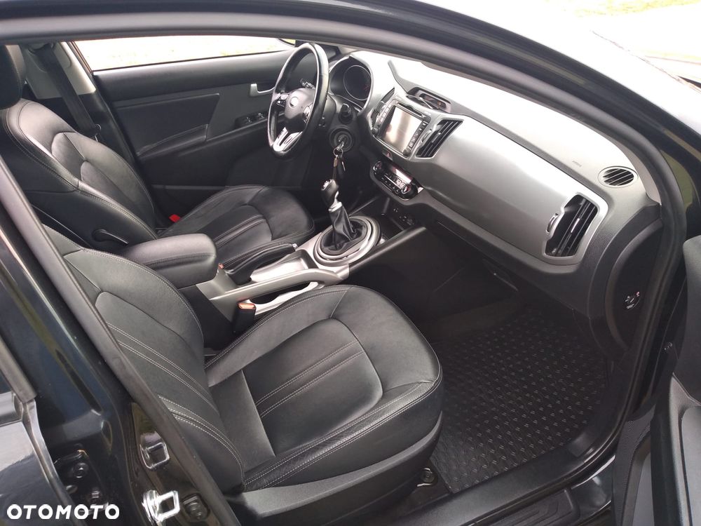 Kia Sportage 1.7 CRDI Business Line M 2WD - 13