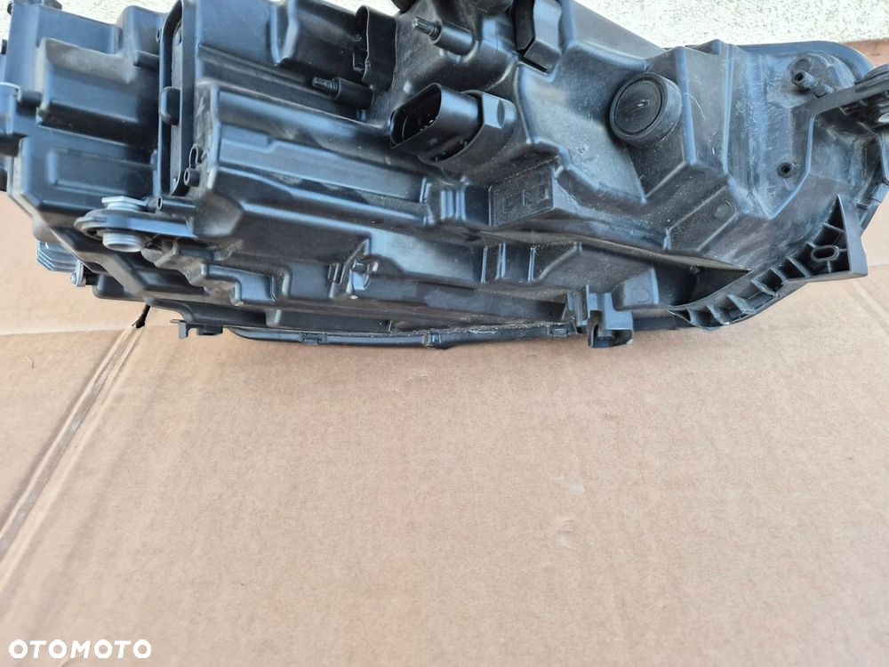 lampa przednia lewa skoda octavia iv full led oryginał - 10