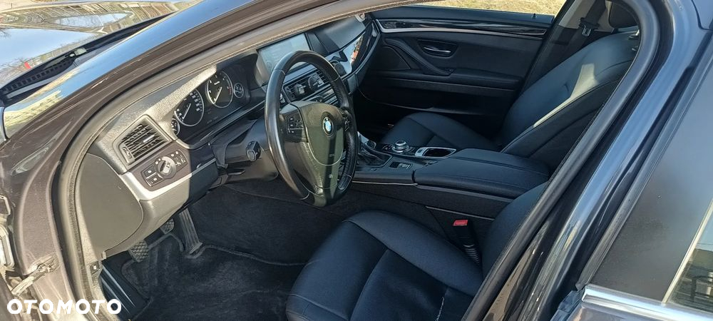 BMW Seria 5 520d - 10