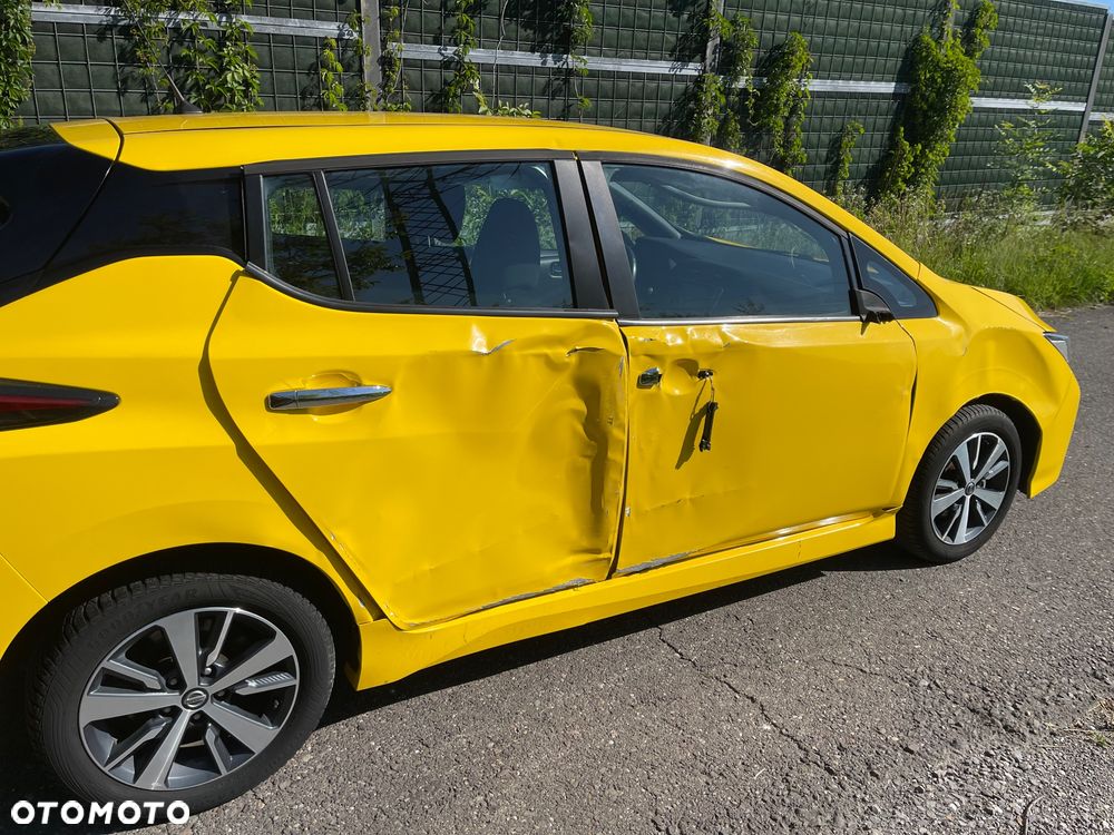 Nissan Leaf - 7